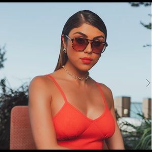 Quay On The Fly Sunglasses in Tortoise